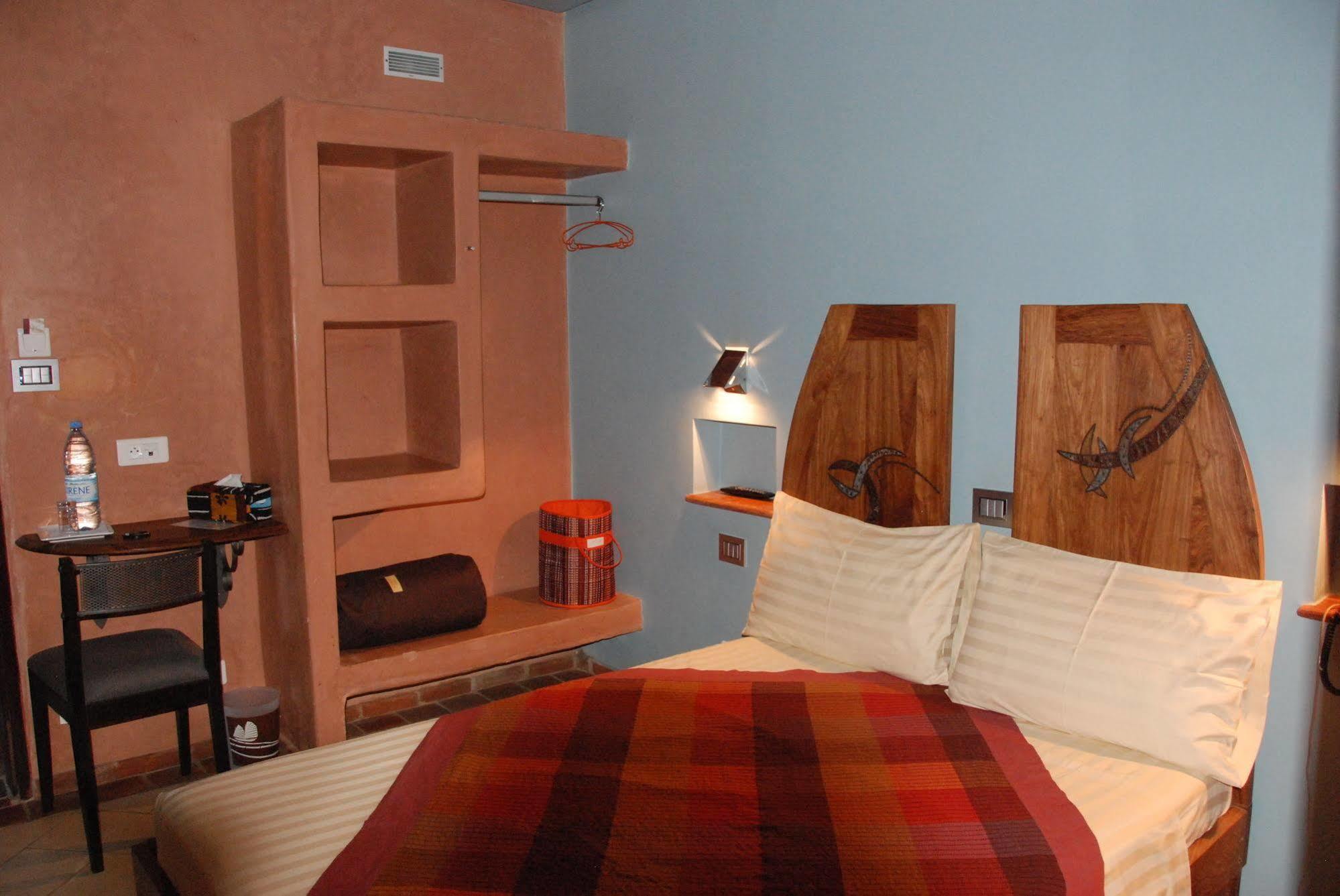 Hotel Le Djoloff Дакар Екстериор снимка