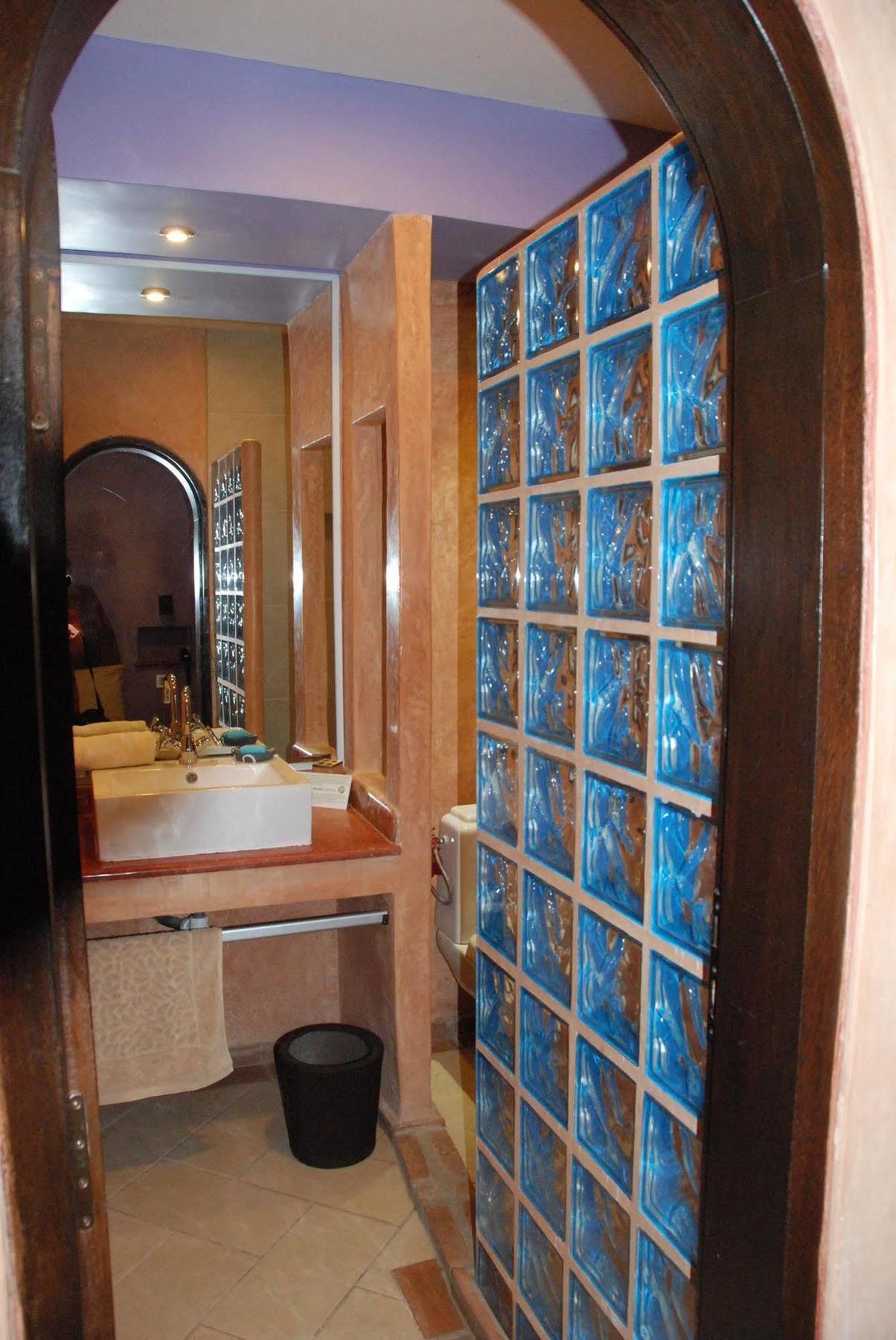 Hotel Le Djoloff Дакар Екстериор снимка