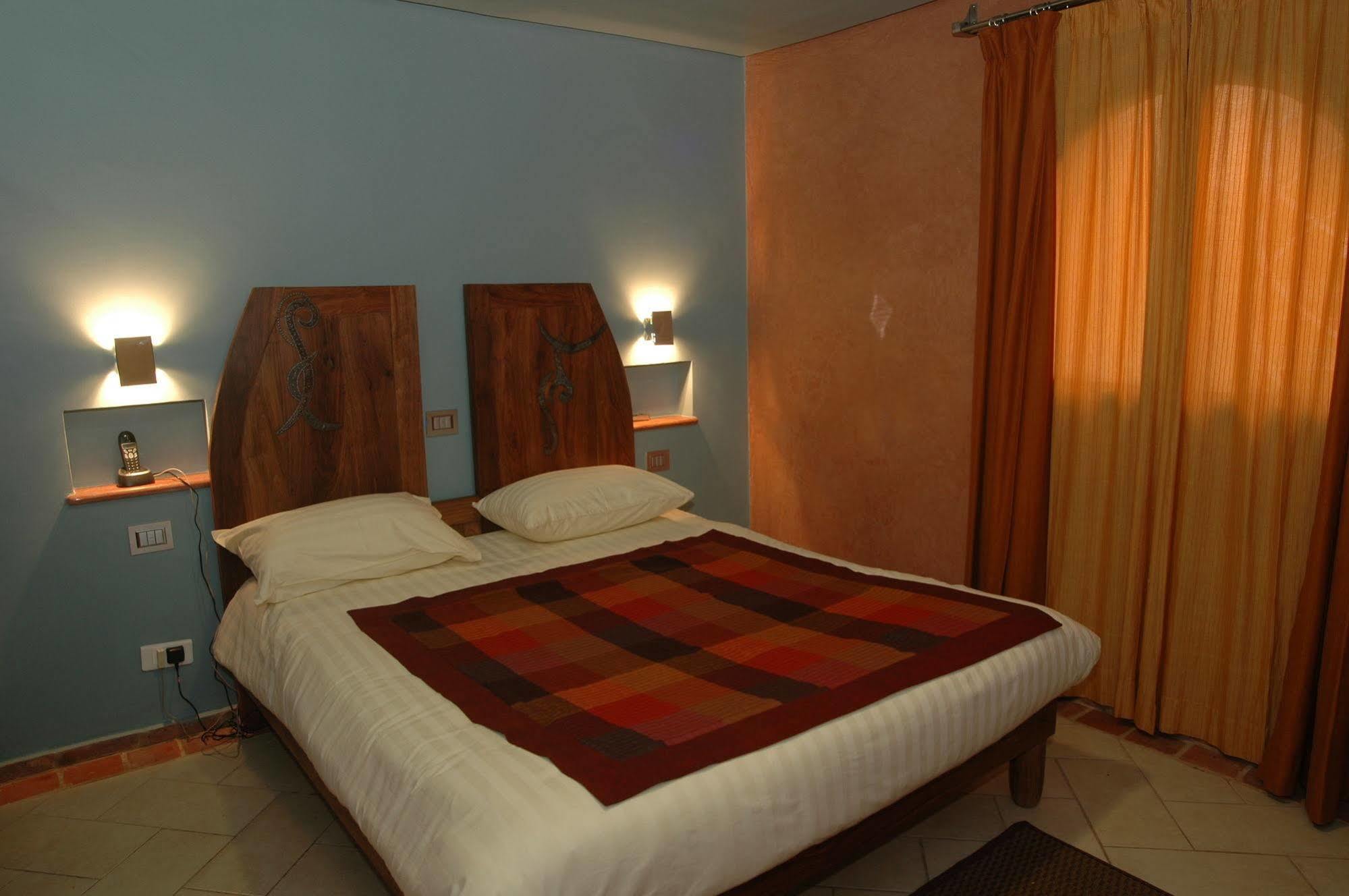 Hotel Le Djoloff Дакар Екстериор снимка