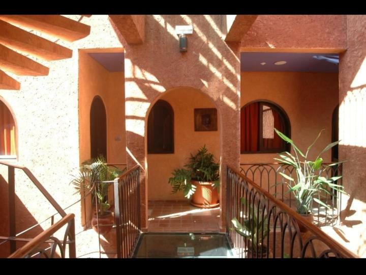 Hotel Le Djoloff Дакар Екстериор снимка